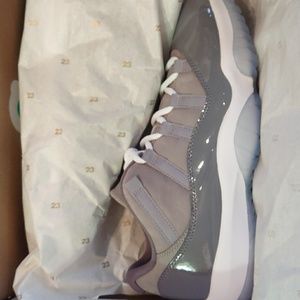 Jordan cool gray retro 11 low SIZE 9.5